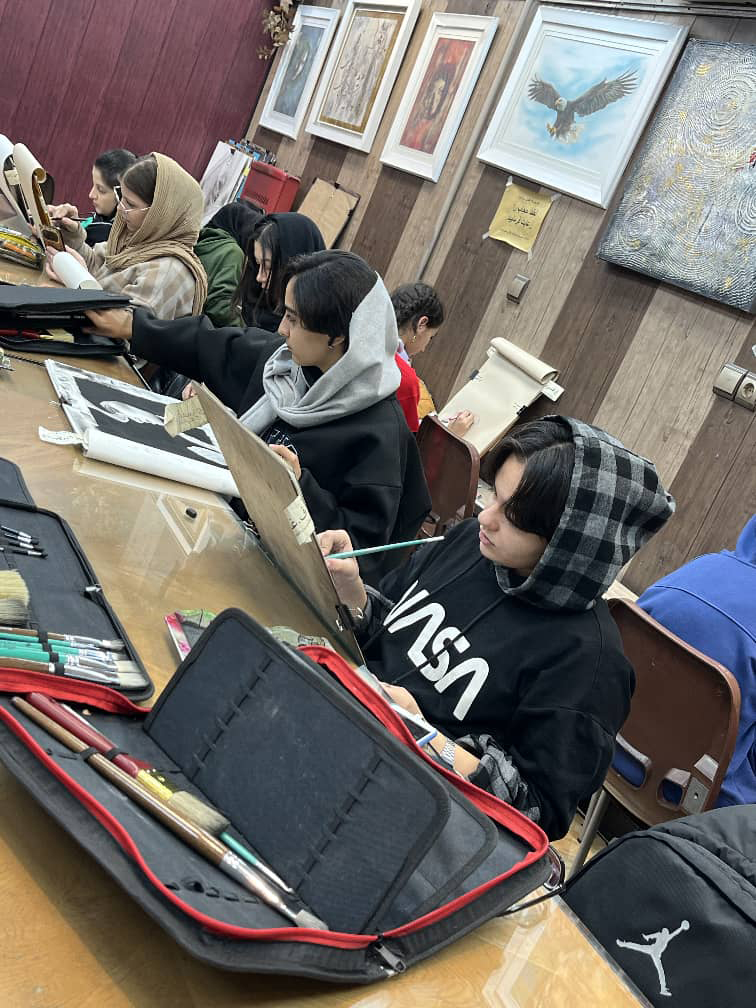 آموزش نقاشی سیاه قلم موجوانان